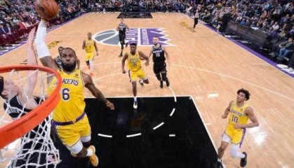 连续5场30+！詹姆斯真的尽力了湖人也是真的打不过